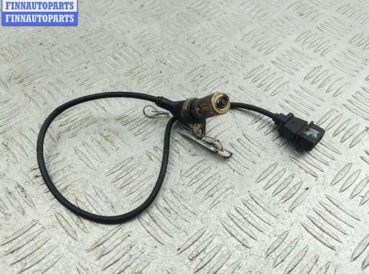 купить Датчик положения коленвала на Volkswagen Passat B5