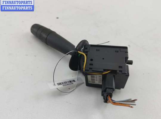 купить Переключатель поворотов на Peugeot 607