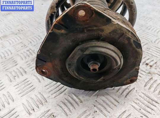 купить Стойка подвески передняя правая на Renault Scenic III (2009-2015)