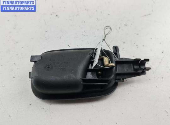 купить Ручка двери внутренняя задняя левая на Audi A4 B5 (1994-2001)