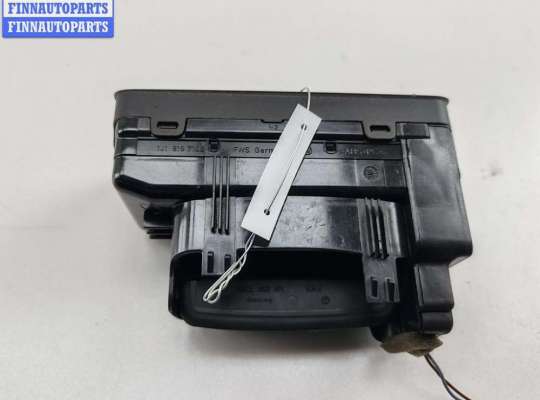 купить Дефлектор обдува салона на Volkswagen Bora