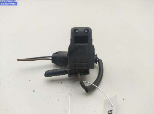 купить Форсунка омывателя на Mercedes C-Class W203 (2000-2006)