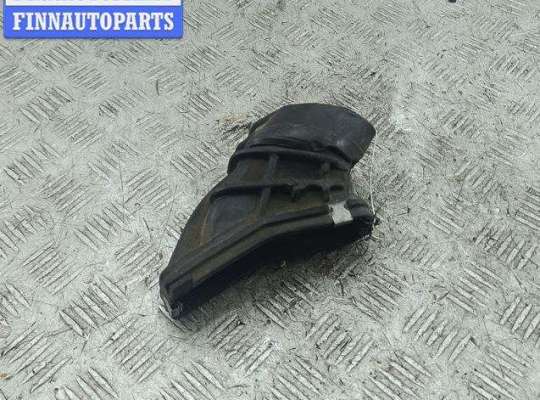 Воздухозаборник на Ford Focus III