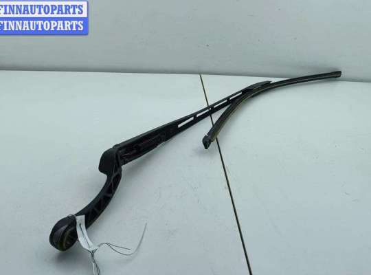 купить Щеткодержатель (поводок стеклоочистителя) передний на Audi A4 B6 (2001-2004)