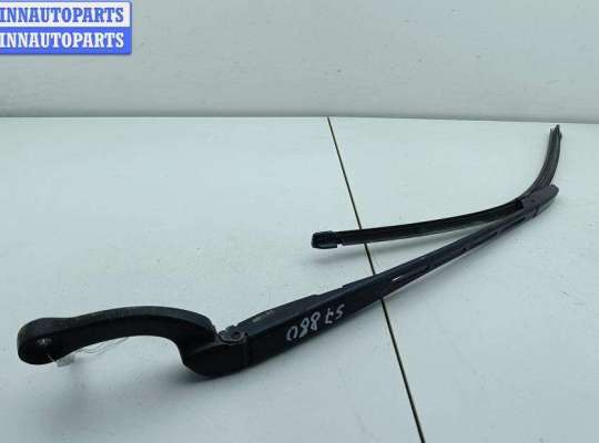 купить Щеткодержатель (поводок стеклоочистителя) передний на Audi A4 B6 (2001-2004)