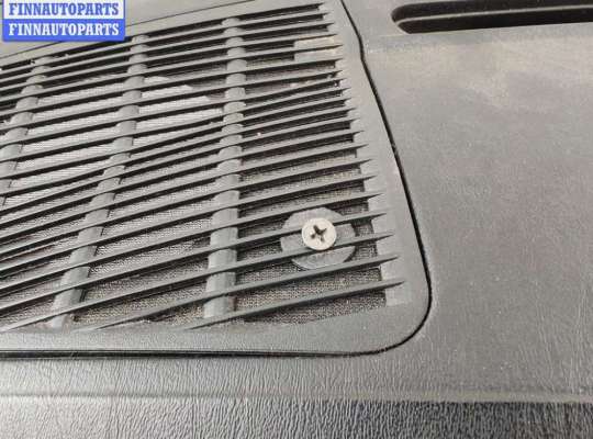 Панель передняя салона (Торпедо) на Mercedes-Benz 190 (W201)