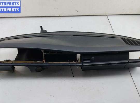 Панель приборная (торпедо) MB1648278 на Mercedes 190 W201 (1982-1993)