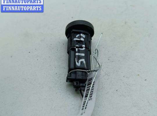 купить Кнопка открывания багажника на Ford Fusion