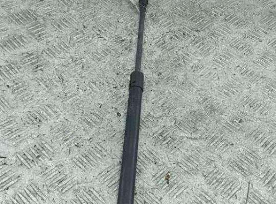 купить Амортизатор капота на Volkswagen Touran