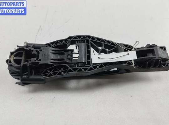 купить Ручка двери наружная передняя правая на Skoda Octavia mk2 (A5 1Z) 2004-2013