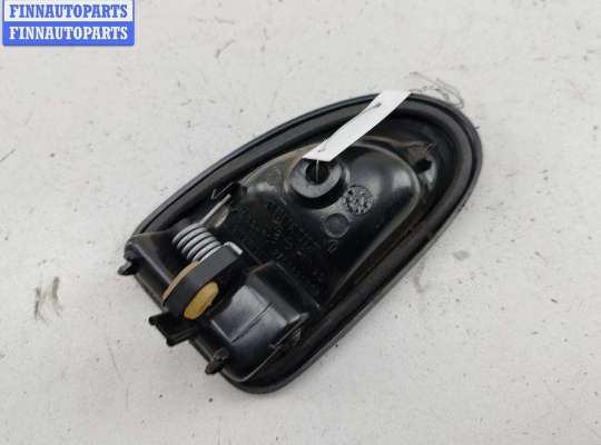 купить Ручка двери внутренняя задняя правая на Dacia (Renault) Logan