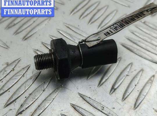 купить Датчик давления масла на Volkswagen Passat B6