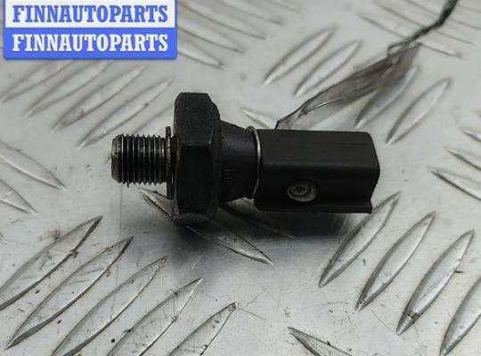 купить Датчик давления масла на Volkswagen Passat B6