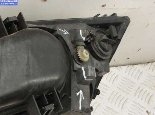 купить Фара правая на Ford Mondeo III (2000-2007)