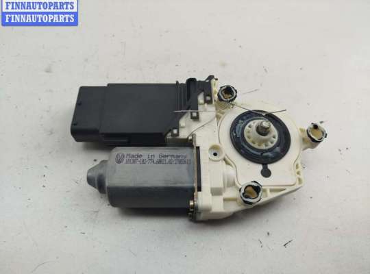 купить Моторчик стеклоподъемника передний левый на Volkswagen Bora