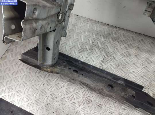 купить Рамка передняя (отрезная часть кузова) на Nissan Note