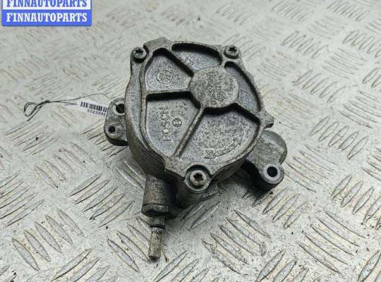 купить Насос вакуумный на Peugeot 407