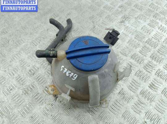 купить Бачок расширительный на Volkswagen Caddy (2004-2010)