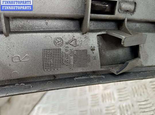 купить Бампер передний на Volkswagen Golf-4