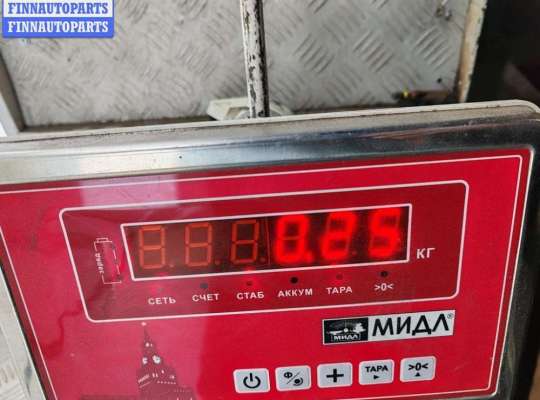 купить Молдинг стекла двери передней правой наружный на Volkswagen Passat B5+ (GP)