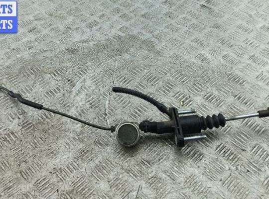 купить Цилиндр сцепления главный на Opel Astra H (2004-2009)