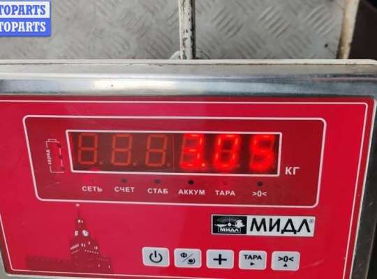 купить Обшивка двери задней левой (дверная карта) на Audi A4 B6 (2001-2004)