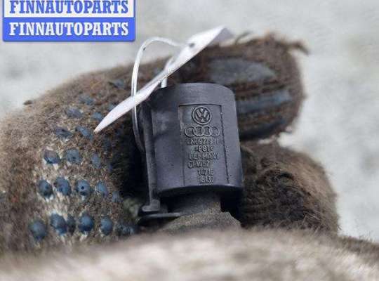 купить Разъем (фишка) проводки на Volkswagen Golf-4