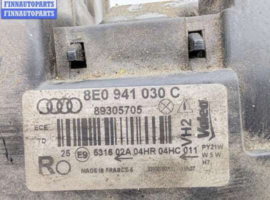 купить Фара правая на Audi A4 B6 (2001-2004)