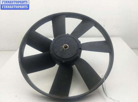Вентилятор радиатора VG2718895 на Volkswagen Golf-3