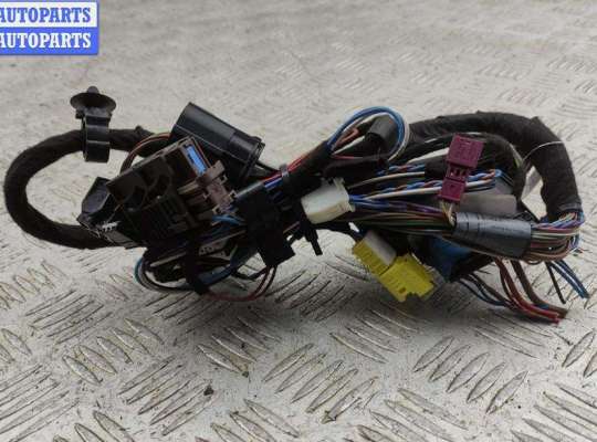 Купить Проводка двери на BMW 5 E39 (1995-2003) Проводка двери BM3498178 на BMW 5 E39 (1995-2003)