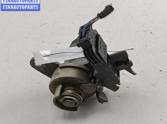 купить Личинка замка багажника на Audi A4 B6 (2001-2004)