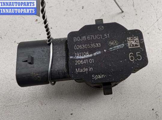 Купить Датчик парковки (парктроник) задний на Mazda 3 (2018- ) BP Датчик парковки (парктроник) задний MZ638899 на Mazda 3 (2018- ) BP