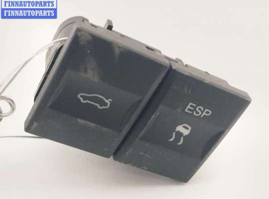 Кнопка открывания багажника FO2186670 на Ford Mondeo III (2000-2007)