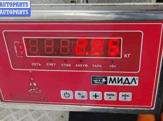 Обшивка салона на Volkswagen Caddy III (2K)