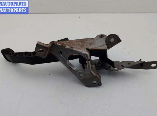 купить Педаль сцепления на Ford Focus II (2004-2011)