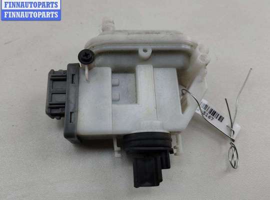 купить Активатор (привод) замка двери задней левой на Volkswagen Passat B4