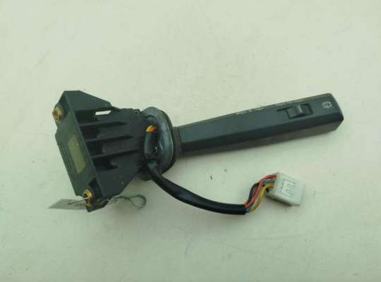 Переключатель поворотов VL585654 на Volvo S70 / V70 (1997-2000)