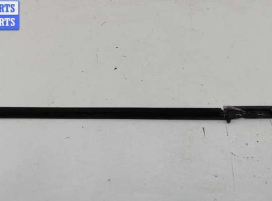 купить Молдинг стекла двери передней левой наружный на Fiat Ulysse II (c 2002)