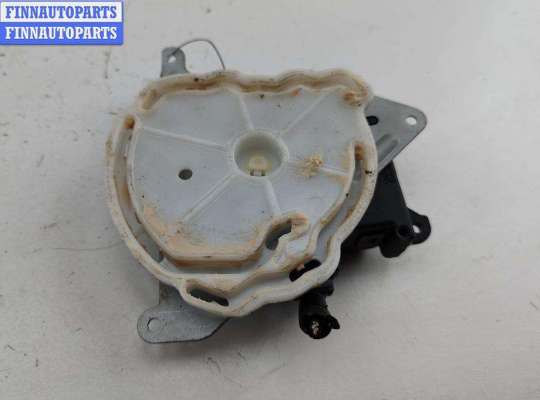 купить Моторчик заслонки отопителя на Toyota Avensis (2003-2008)