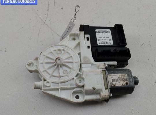 купить Моторчик стеклоподъемника передний левый на Volkswagen Golf-5