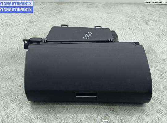 купить Бардачок на Mercedes W245 (B)