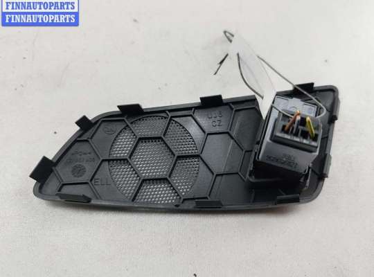 купить Кнопка стеклоподъемника переднего правого на Skoda Octavia mk2 (A5 1Z) 2004-2013