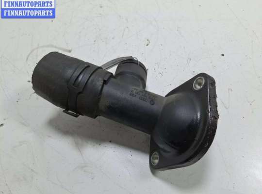 купить Фланец (тройник) системы охлаждения на Volkswagen Passat B6