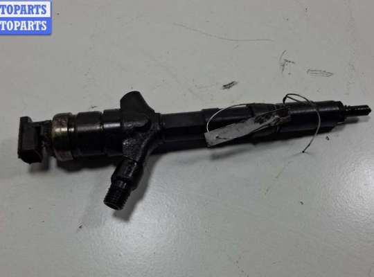 купить Форсунка топливная на Toyota Avensis (2003-2008)