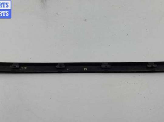 купить Молдинг крышки (двери) багажника на Mercedes E-Class W210 (1995-2002)