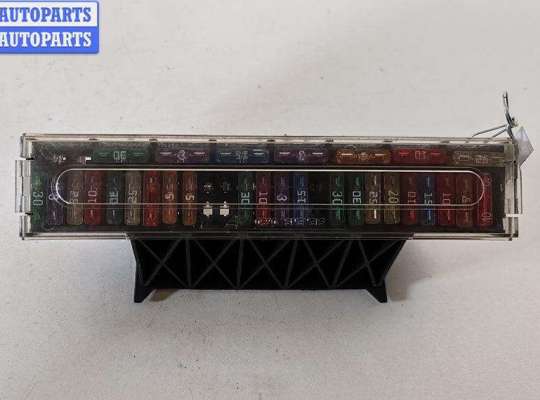 Блок предохранителей VG2695939 на Volkswagen Sharan (1995-2000)