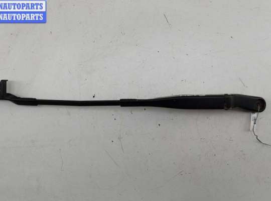 Щеткодержатель (поводок стеклоочистителя) передний VG2742655 на Volkswagen Passat B5+ (GP)