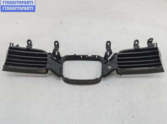 Решетка радиатора на SEAT Leon I (1M)