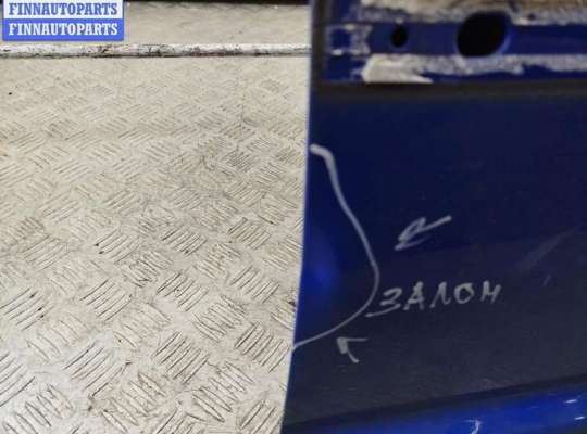 купить Дверь боковая передняя правая на Volkswagen Golf-4