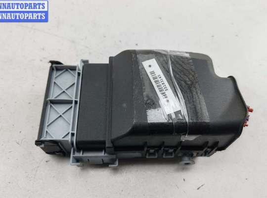 купить Блок предохранителей на Opel Insignia A (2008-2017)